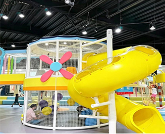 /Singapore Large Commercial Integrated Family Play Center Indoor Playground Equipment